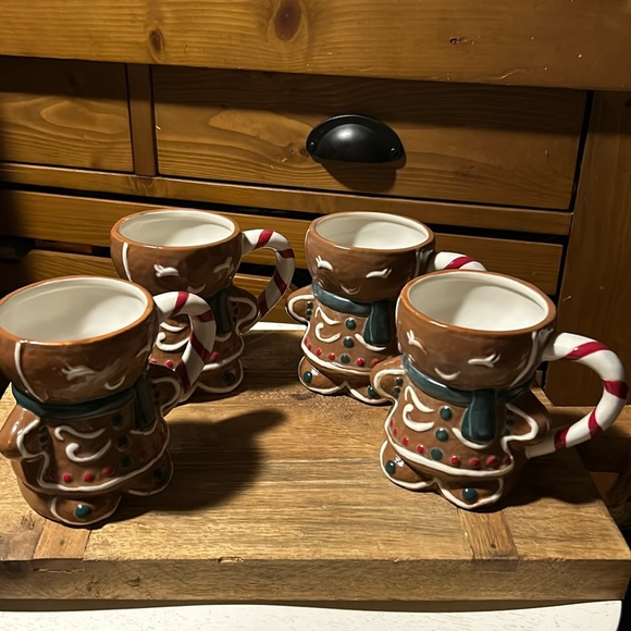 Pottery Barn Other - Pottery Barn Mrs. Spice mug set of 4 BNWT SO CUTE!